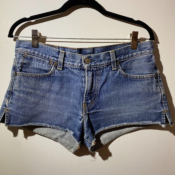 Lucky Brand Dungaree Cut-off Denim Shorts, Size 6 - Picture 1 of 3